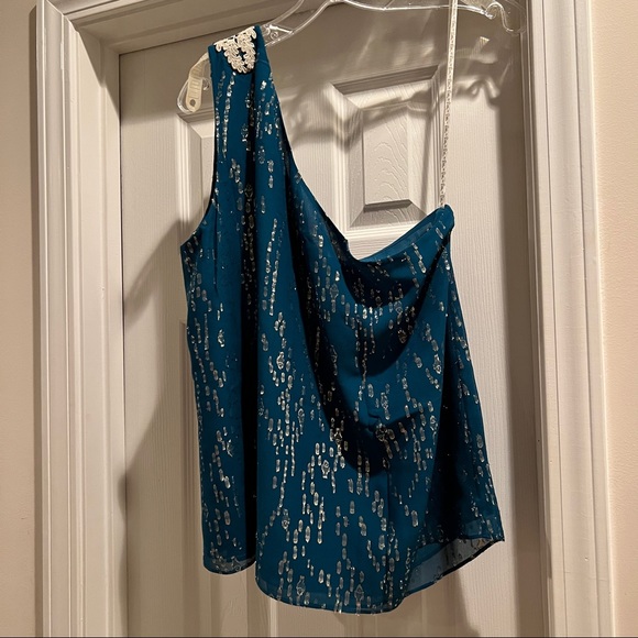 Lilly Pulitzer one shoulder Sienna top - Picture 4 of 9